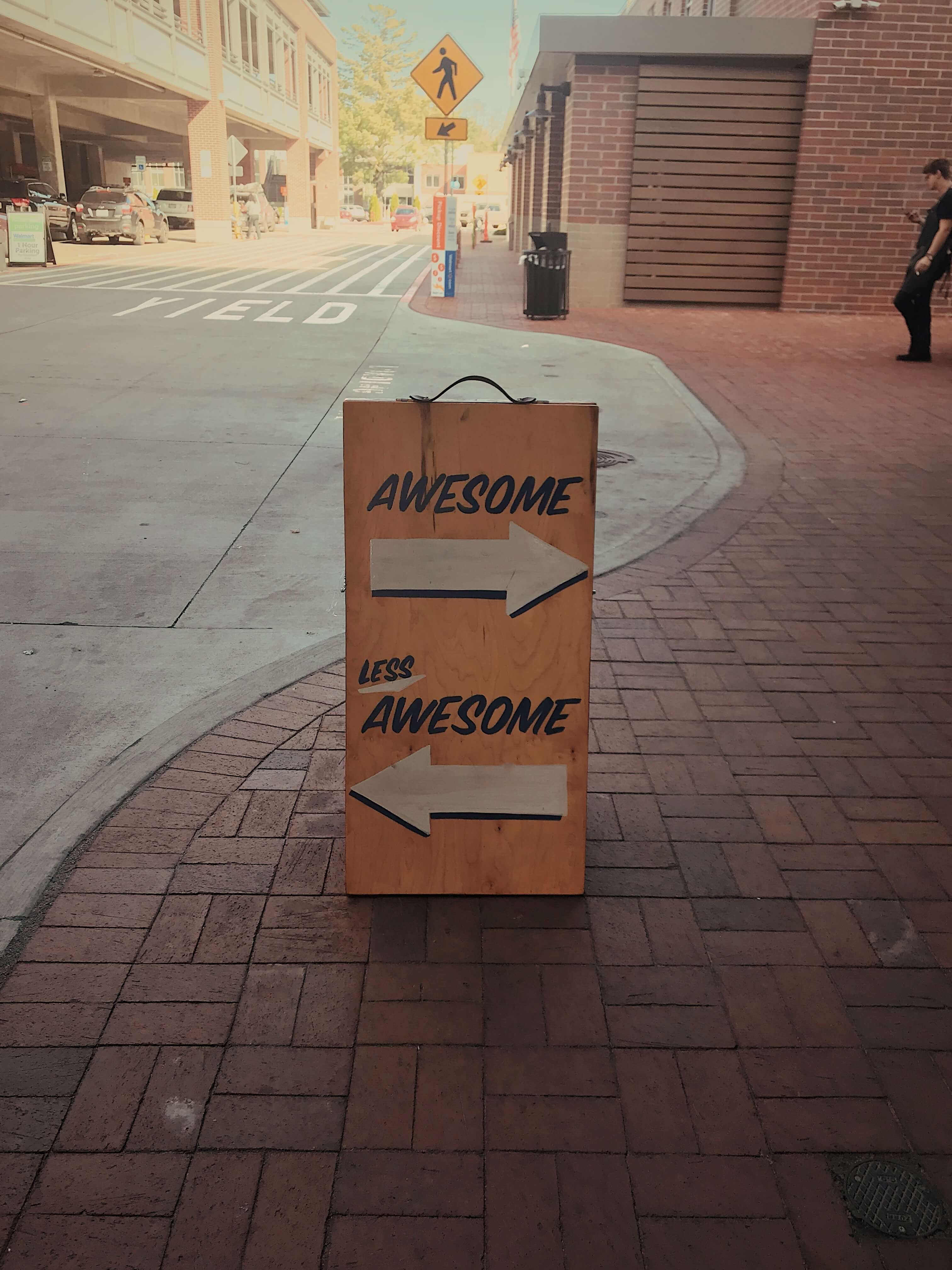 Get seen with effective roadside signs.